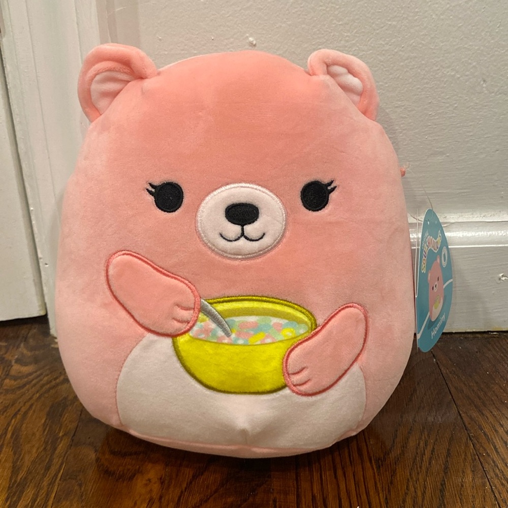 NWT & FTM! 8” Hominy the Bear Squishmallow  squishmallows plush toy kids stuffed